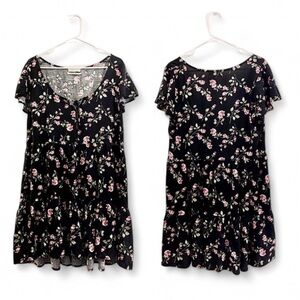 ▫️Urban Outfitters▫️Baby Doll Floral Dress